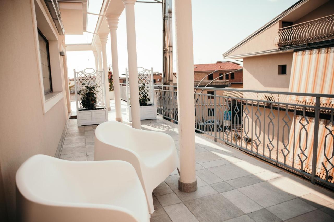 Le Antiche Colonne Bed & Breakfast Cinquefrondi Exterior foto